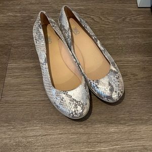 Easy Spirit e360 Esclarita Leather Wedge